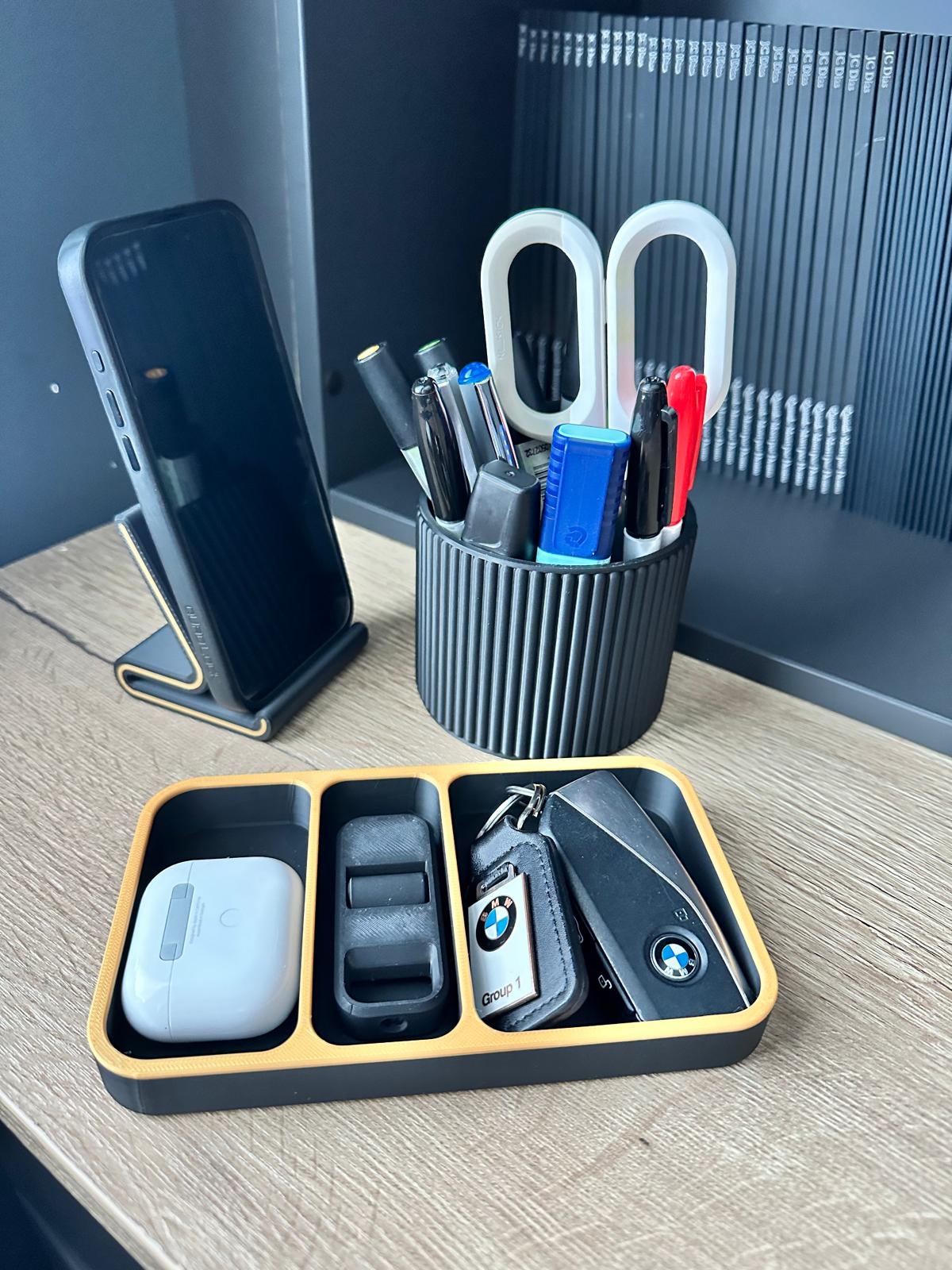 Desk Crew Box — Design 2